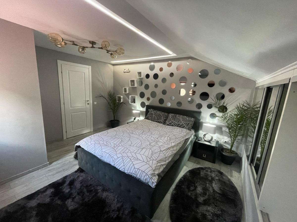 Deyinn Guest House Centrum توردا المظهر الخارجي الصورة