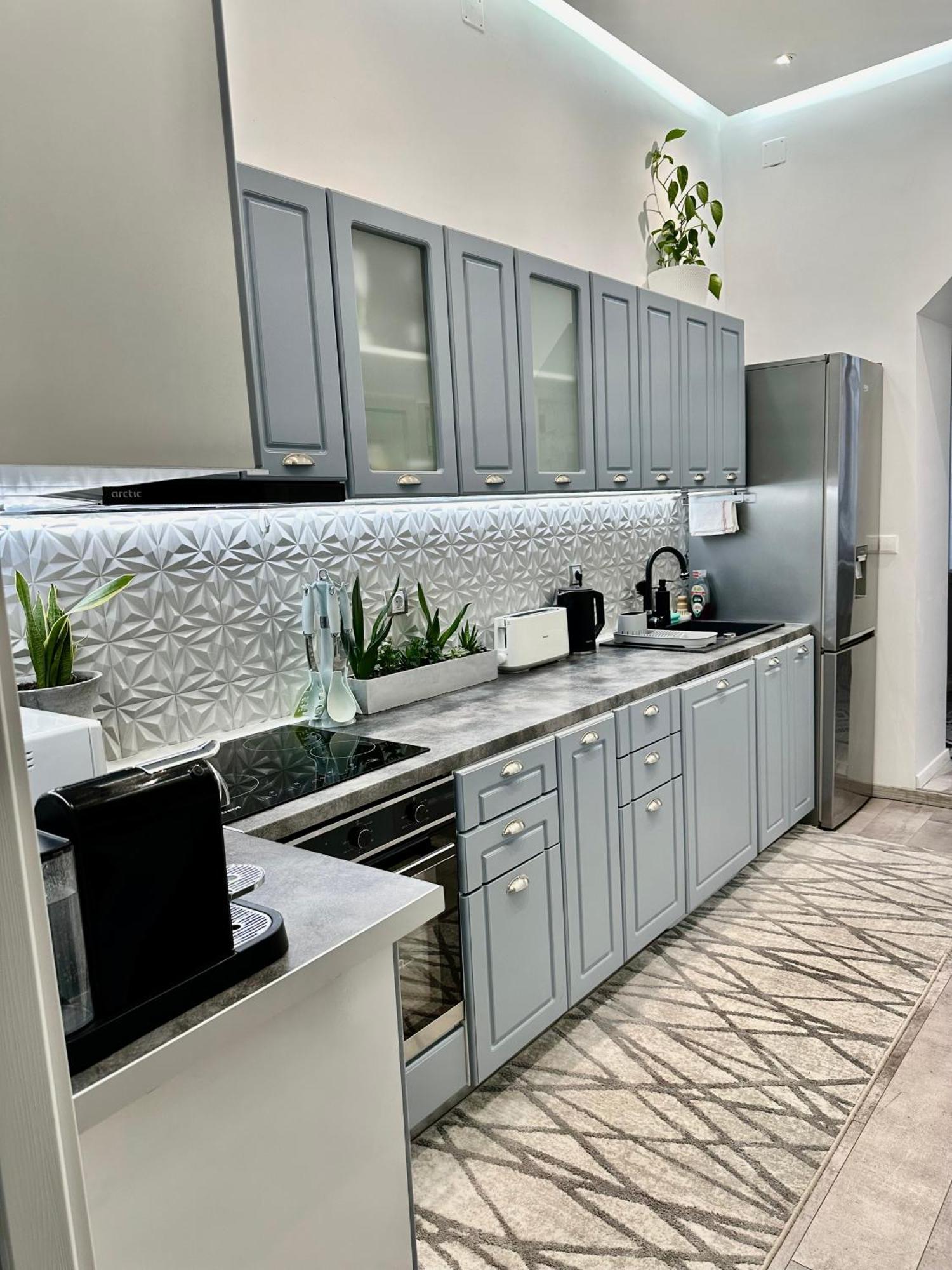 Deyinn Guest House Centrum توردا المظهر الخارجي الصورة