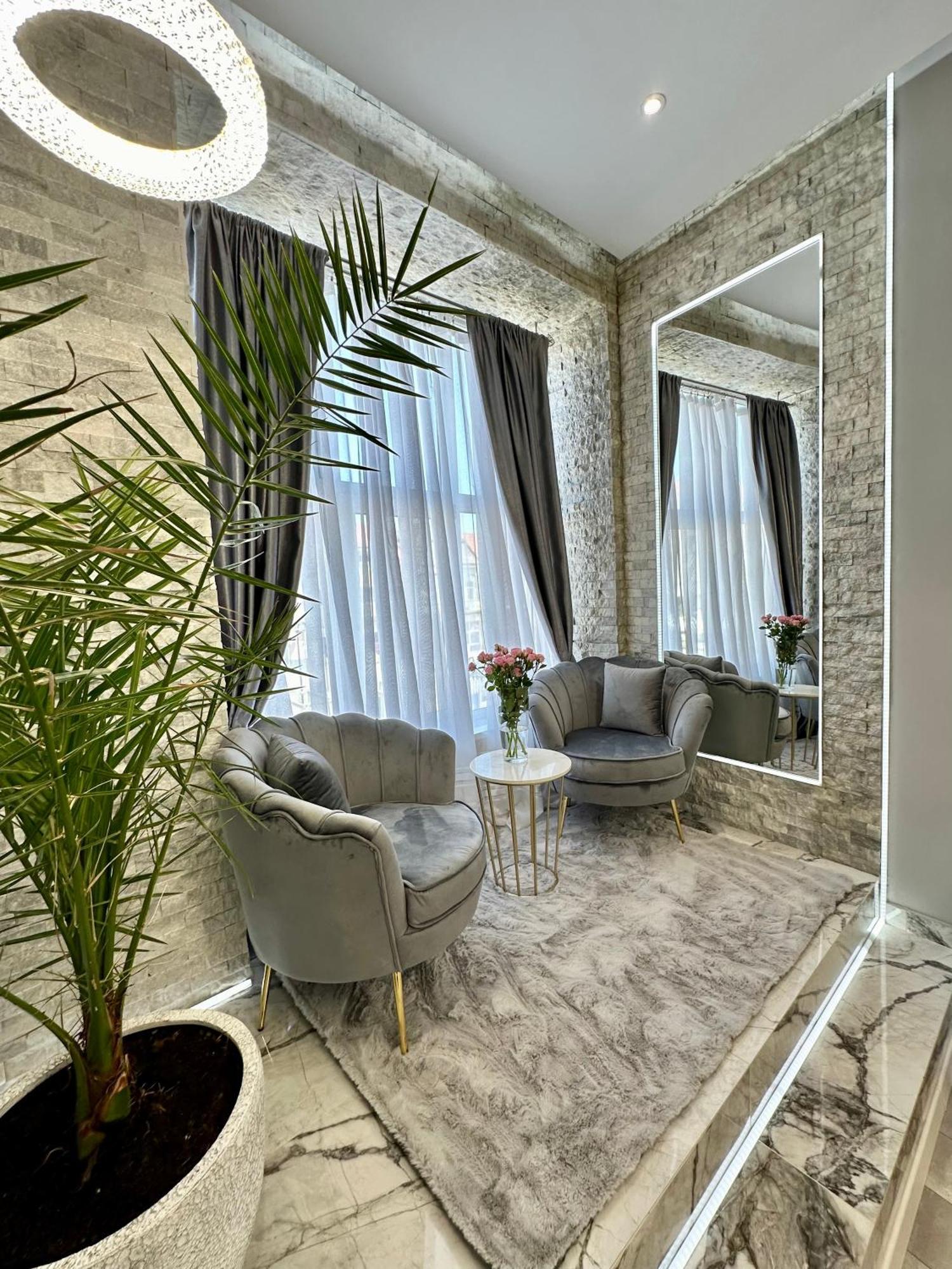 Deyinn Guest House Centrum توردا المظهر الخارجي الصورة
